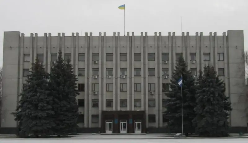 Кременчуцька влада обробила понад 4,5 тисячі звернень громадян за перше півріччя 2025 року