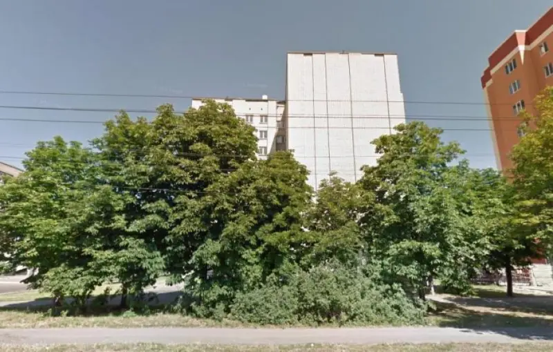 Гуртожиток для ВПО на Троїцькій звільняють від корпусних меблів