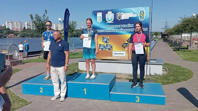 Юні веслувальники з Полтавщини здобули медалі на чемпіонаті України