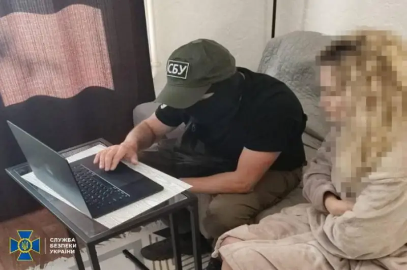 На Полтавщині викрили психологиню, яка під час консультацій просувала російські пропагандистські тези